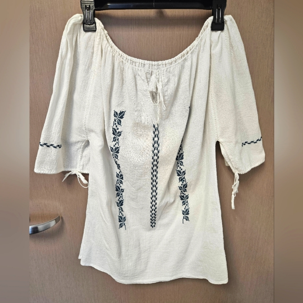 White Peasant Top - Picture 2 of 11